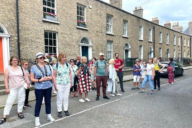 Dublin, in a day, on foot. History, culture & architecture! - The Grafton Street Walk: Ceilings, Pubs, and Quick City Orientation