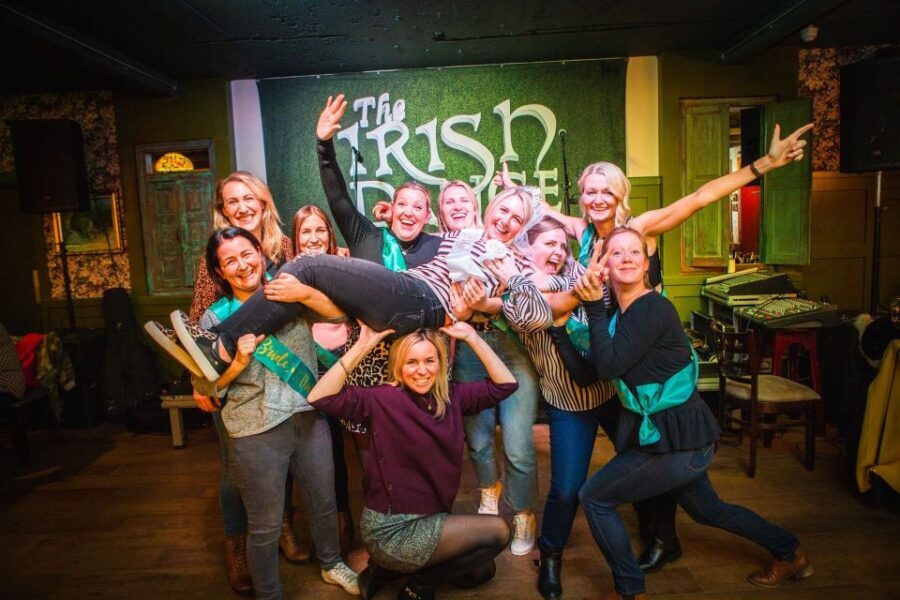 Dublin: Irish Music and Dance Show with Dance Lesson - Where to Sit, What You Can Order, and How Much to Budget