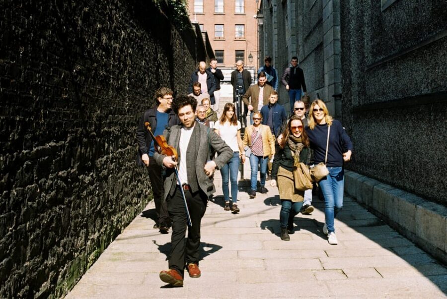 Dublin: Irish Music Walking Tour with Live Performance - Walking tour realities: pace, breaks, and comfort