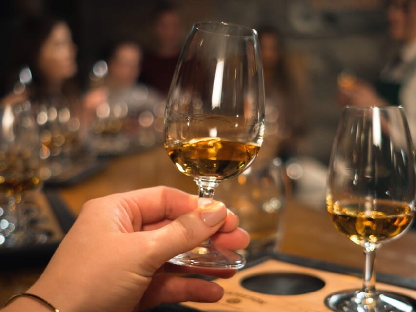 Dublin: Jameson Distillery Secret Whiskey Tasting Experience - Checking In at Jameson Distillery on Bow St.