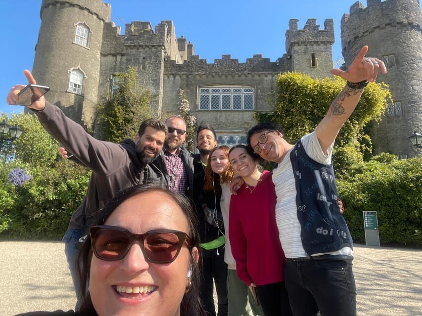 DUBLIN: Malahide castle and Howth MULTILINGUAL full day tour - The ride back: Bull Island and parks of Santa Ana and Fairview