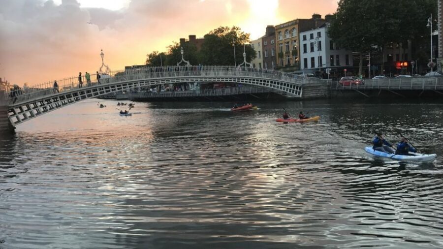 Dublin: Music Under the Bridges Kayaking Tour - Quick hits before you paddle