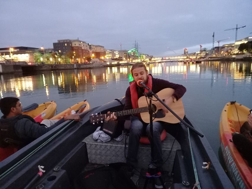 Dublin: Music Under the Bridges Kayaking Tour - The concert part: stopping under Dublin bridges (and why it works)