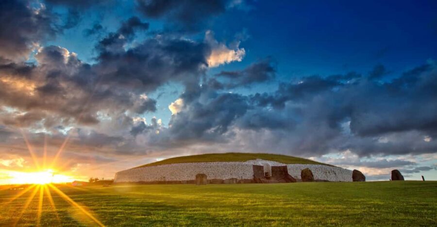 Dublin: Private Boyne Valley and Trim Castle Day Tour - Hill of Tara: the Celtic kings stop that changes how you view the valley