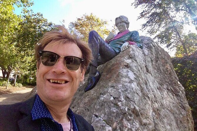 Dublin Private Custom Tour, Off-The-Beaten-Path in Temple Bar with a Local - Pickup, walking pace, and how to plan your time