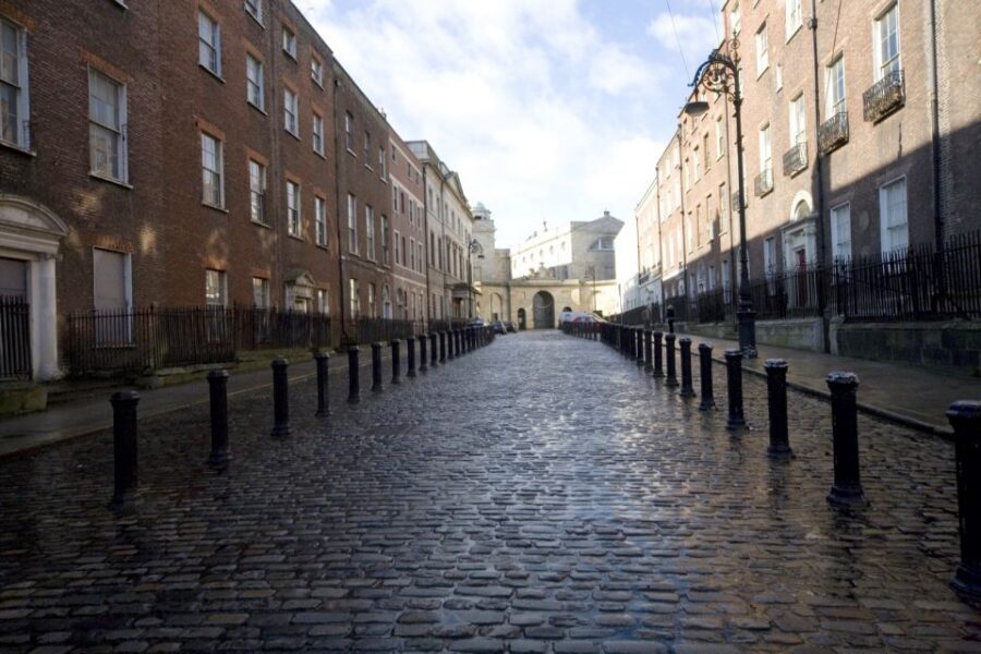 Dublin: Private Tour of City Monuments in Spanish - Who This Tour Is Best For