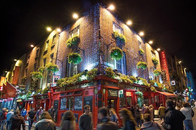 Dublin Private Walking Tour with a Local - The Dublin sights you’ll likely hit on a walk like this