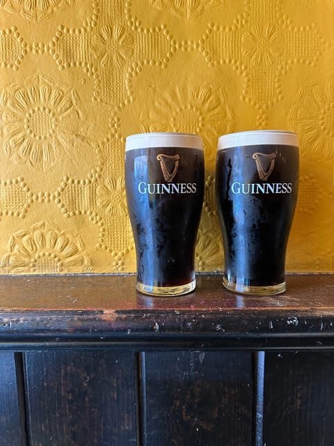 Dublin: Pub Tour. Pour The Perfect Guinness, Whiskey & Music - Price and value: what $90 buys in Dublin