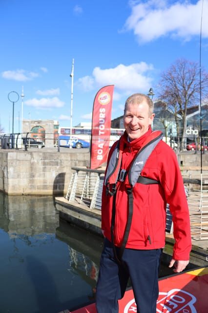 Dublin: River Liffey Sightseeing Cruise - Ha’penny Bridge and Custom House: landmarks you can place instantly