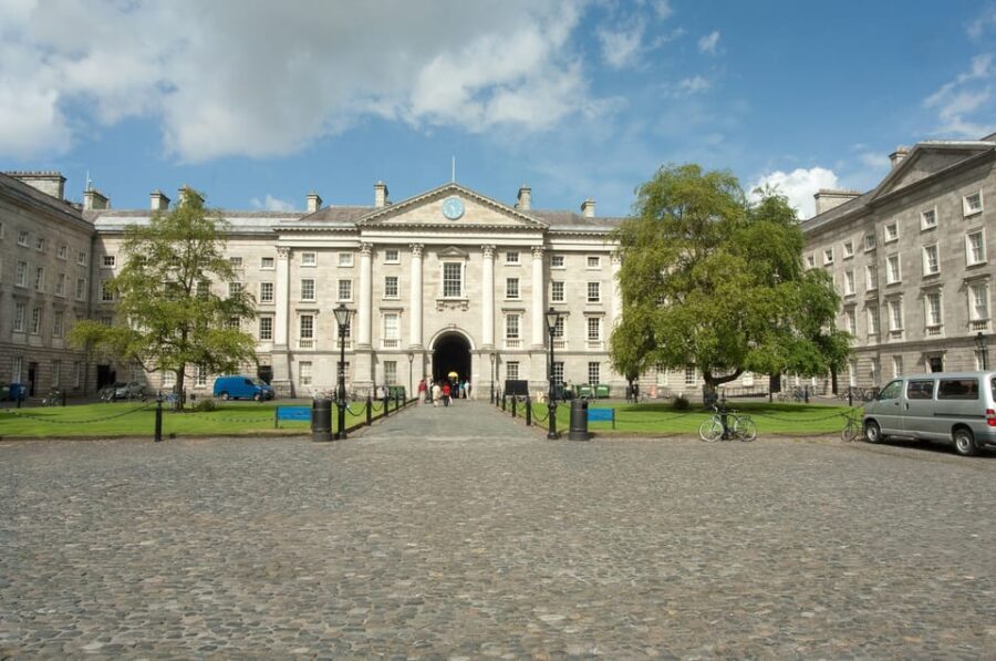 Dublin: St Patrick's, Book of Kells, and Dublin Castle Tour - Should you book the St Patrick’s, Book of Kells, and Dublin Castle tour?