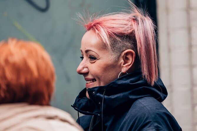 Dublin Storytelling Pub Tour - 3 stops, drinks & local snacks - Who this tour suits best (and who might want something else)