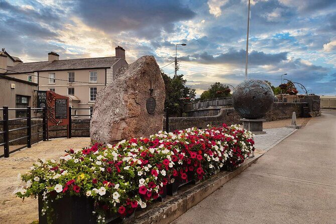 Dublin to Cliffs of Moher, Ennis Town & Bunratty Castle Day Tour - Coach Comfort, Wi‑Fi, and the Bathroom Reality on a Full-Day Route
