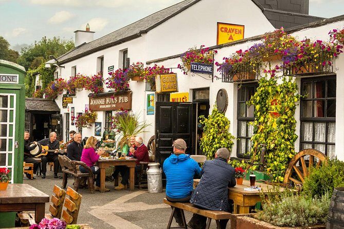 Dublin to Powerscourt, Wicklow, Glendalough Private Guided Tour - What your local guide actually changes (names worth noting)