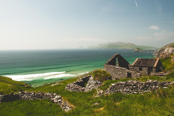 Dublin to South West 5 Day Small-Group Tour with Accommodation - Where you’ll stay: Galway and Killarney, en-suite rooms, and the breakfast trade-off