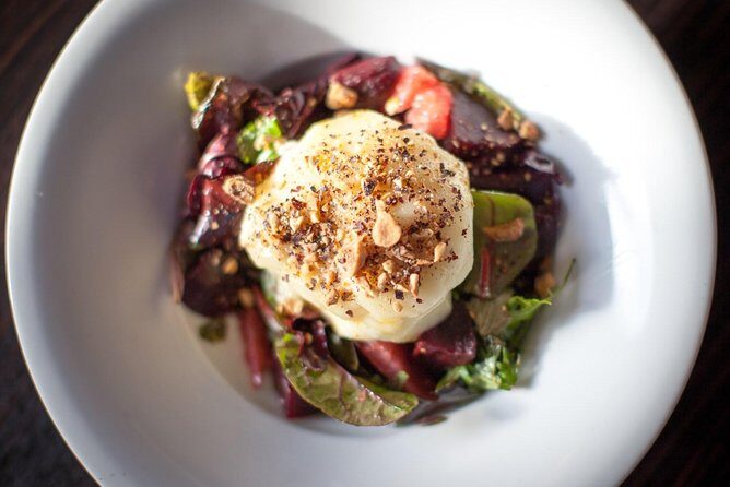 Dublin Traditional Irish 3 Course Meal Walking Tour with Local - A 3-course Irish pub walk that also teaches you Dublin