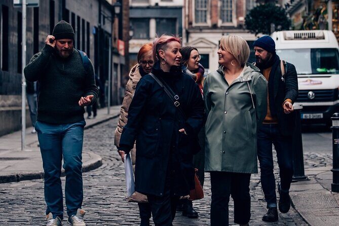 Dublin Traditional Irish 3 Course Meal Walking Tour with Local - Stop-by-stop meal flow: how the 3-course tastings usually land