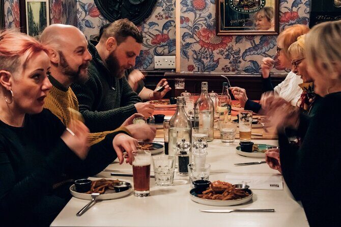 Dublin Traditional Irish 3 Course Meal Walking Tour with Local - What to watch for: stairs, weather, and dietary needs