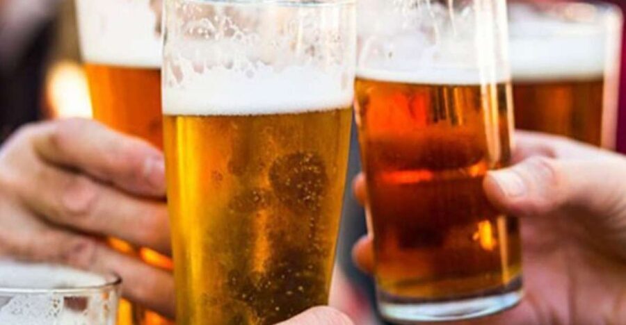 Dublin: Traditional Pubs Walking Tour with Local Guide - The Four Pubs in 3 Hours: Ale, Cider, Whiskey, and Stout Stories