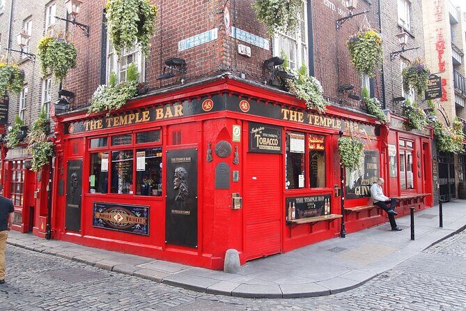 Dublin Walking Tour: Explore Top Sights & Hidden Gems - Price and value: what $34 buys you in real terms