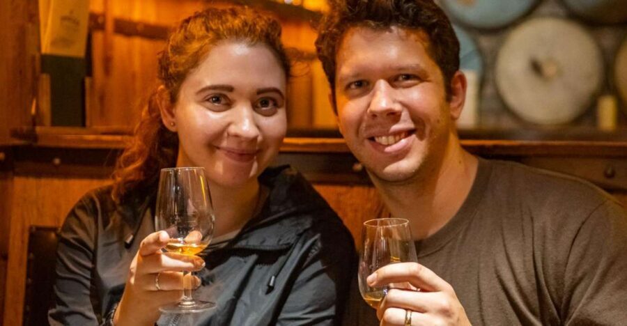 Dublin: Whiskey Tasting Tour - A tight 2-hour crawl: starting at Lincoln’s Inn, ending at Temple Bar’s Palace Bar