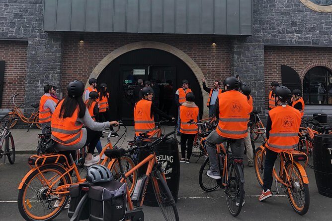 E-Bike & Bike Tour with a Local Guide in Dublin - The Liberties and Whiskey-industry stories