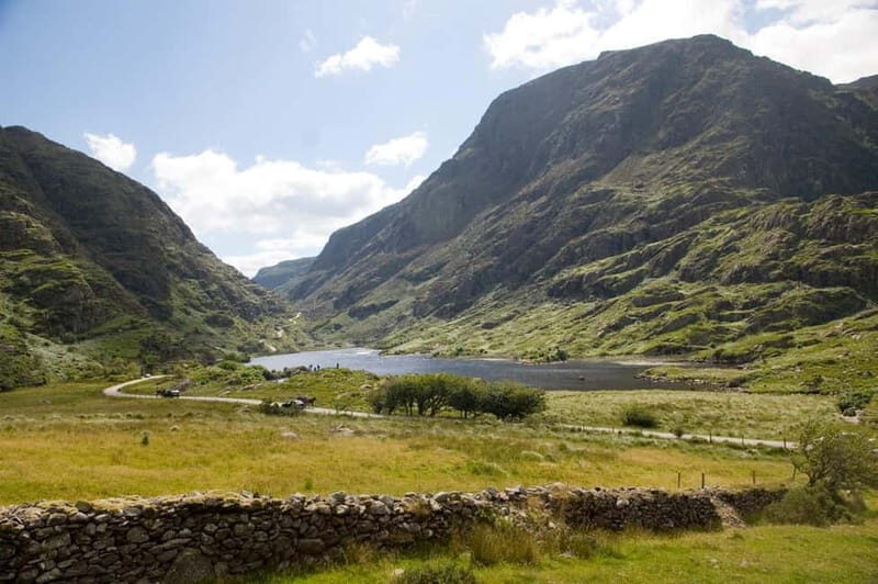 From Cork: Ring of Kerry & Killarney Guided Full Day Tour - Skellig Islands: a movie-famous detour with real-world views