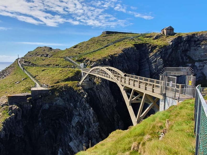 From Cork: West Cork to Mizen Head Guided Full Day Tour - The Cork to West Cork Drive: Wild Atlantic Way, but With Real Stops