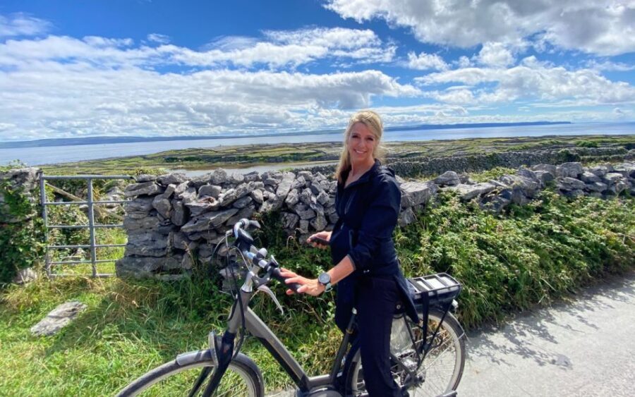 From Doolin: Day Trip to Inisheer with Bike or Bus Tour - Who should book this Inisheer bike or bus day trip?