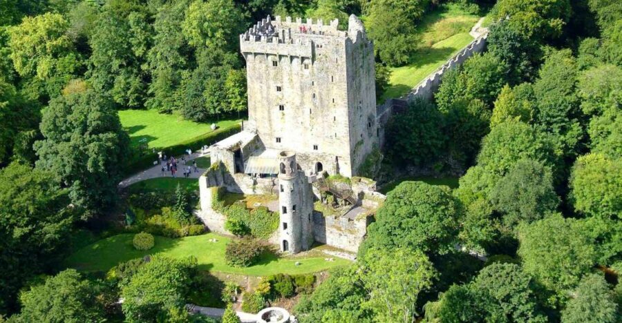 From Dublin: 2-Day Cork, Blarney Castle & Ring of Kerry Tour - Day 1 Late Afternoon: Cobh Heritage Centre and The Queenstown Story