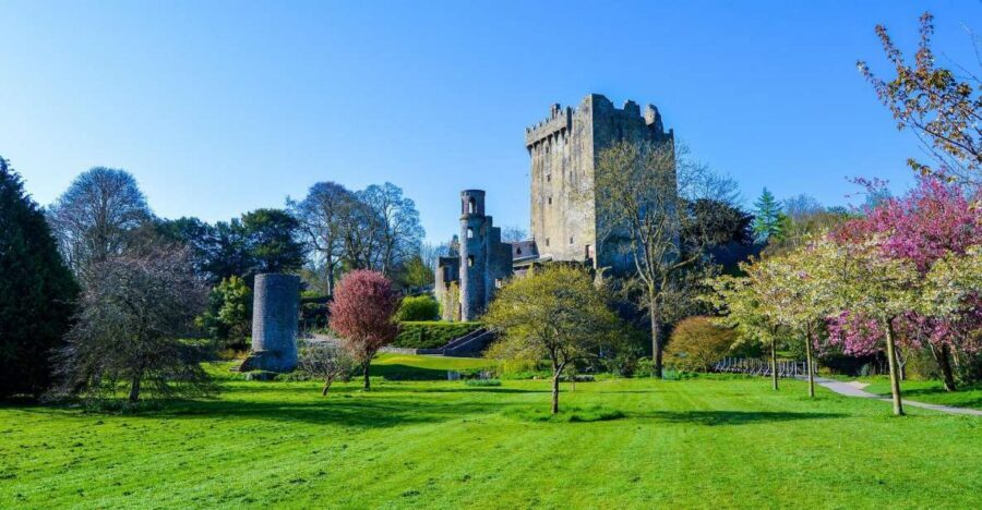 From Dublin: 4-Day Southern and Western Coast Tour - Blarney Castle and Cobh’s Queenstown Story: two stops that change the mood