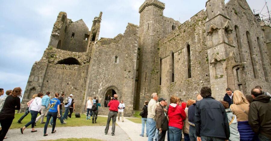 From Dublin: Blarney, Rock of Cashel and Cahir Castles Tour - A Power-Packed Day Trip From Dublin: Blarney, Cashel, Cahir