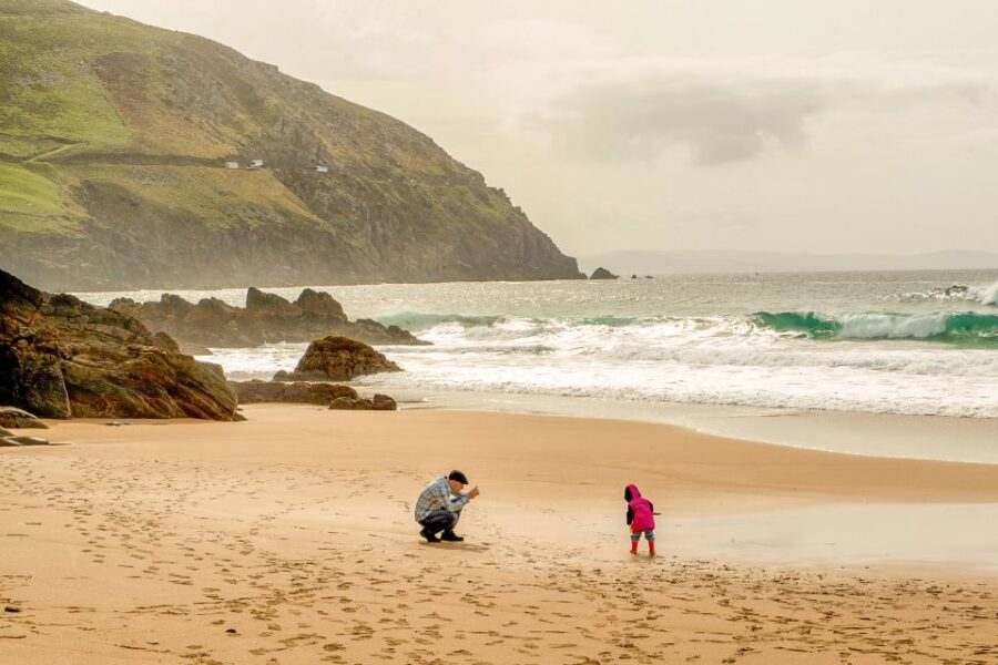 From Dublin: Galway and Kerry 3-Day Budget Tour - Where you sleep: hostels versus B&Bs and how it affects your comfort