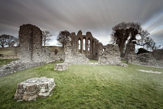 From Dublin: Game of Thrones Winterfell Locations Trek - The Guides and Drivers: Extras, Storytelling, and On-the-Road Fun