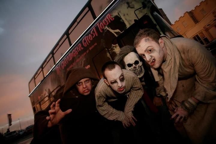 From Dublin: Gravedigger Ghost Bus Tour - Kilmainham Gaol: when prison history meets the spook story