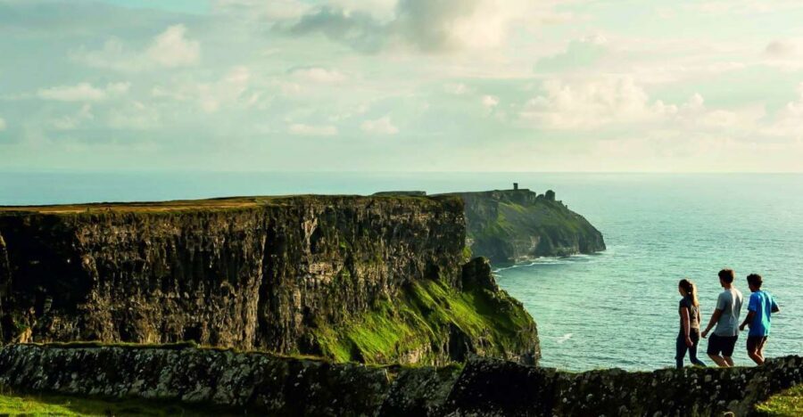 From Limerick: Full-Day Guided Tour of Cliffs of Moher - Bunratty Castle refreshment stop: the photo you’ll remember