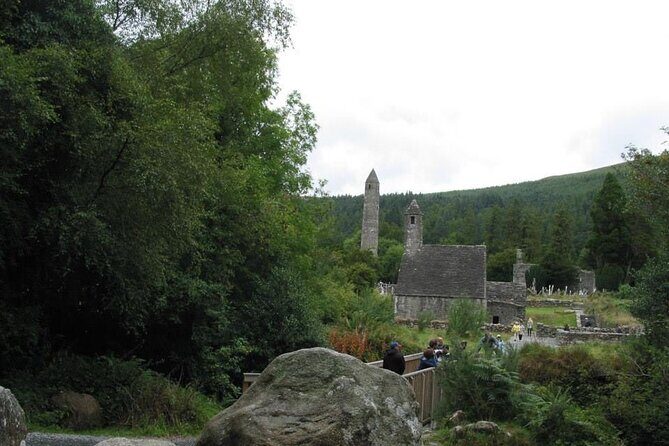 Full Day Private Wicklow Tour - Glendalough Monastic Settlement: ruins, a guided start, then time for the lake trails