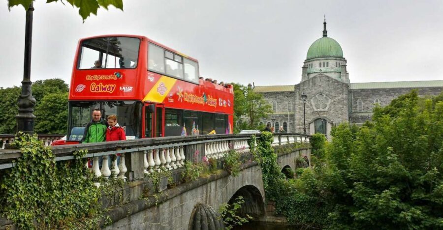 Galway: City Sightseeing Hop-On Hop-Off Bus Tour - Why Eyre Square sets you up for an easy Galway