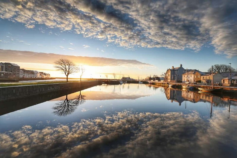 Galway City Walk: Rougues, Rebels and Rakes - Galway City Walk: the route that makes 800 years feel doable