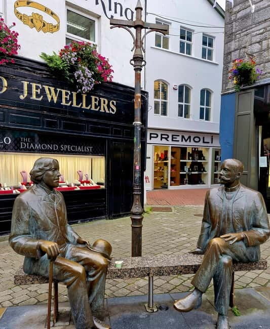 Galway City Walk: Rougues, Rebels and Rakes - King’s Head Pub and the Eyre Square to Latin Quarter story thread