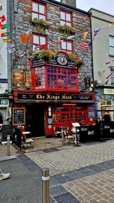 Galway City Walk: Rougues, Rebels and Rakes - Fishmarket Square and Spanish Arch: maritime Galway and real waterfront views