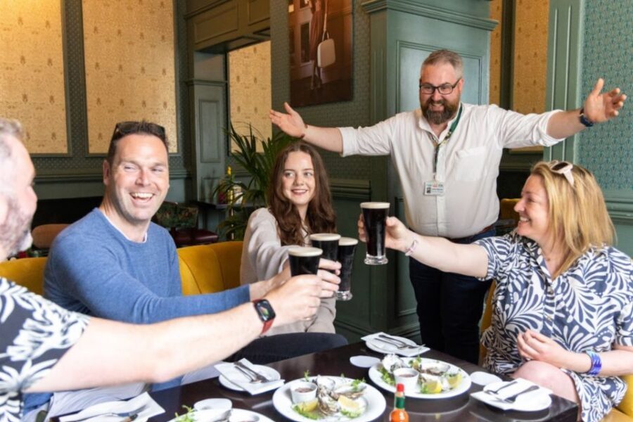 Galway: Food and Culture Walking Tour with Tastings - What you actually eat and drink on the tour