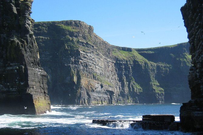 Galway to Aran Islands Inisheer, Doolin, Cliffs of Moher Day Tour - What to pack: the small checklist that prevents stress