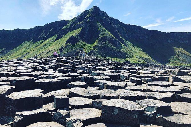 Giant's Causeway Luxury Private Day Tour - Dunluce Castle Ruin: Coastal Cliffs and a Fortress That Kept Its Secrets