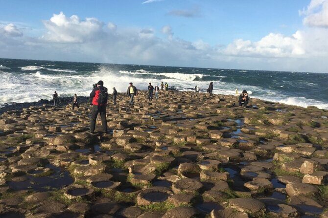 Giants Causeway with Private Chauffeur Day Tour from Dublin - Who should book this private chauffeur day tour