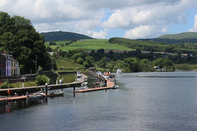 Guided eBike Tour - Killaloe and the Lough Derg Shore - Stop 3: Scarriff’s cooperative community and local art