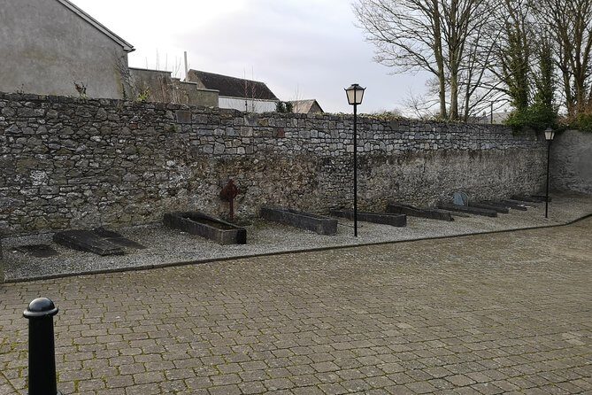 Guided tour of Kilkenny in French with an Irish guide - Stop 3: St. Mary’s Cathedral, Catholic life in Kilkenny