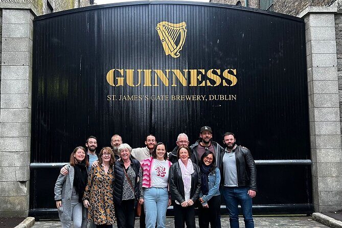 Guinness Storehouse: Entry ticket + Perfect Pint Pub Tour - Inside The Guinness Storehouse: your 90-minute Guinness primer