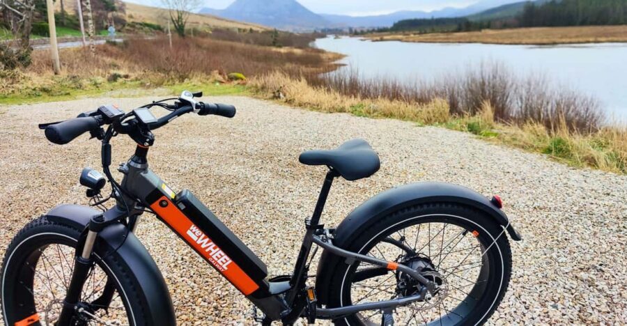 Gweedore: Guided eBike Tour - Glenveagh Valley and Castle at Lough Veagh: the classic ending you’ll remember