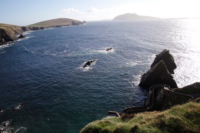 Half Day Private Tour to Dingle Peninsula and Slea Head - Slea Head Drive Favorites: Cross at Slea Head, Coumeenoole, and the Blasket Viewpoints