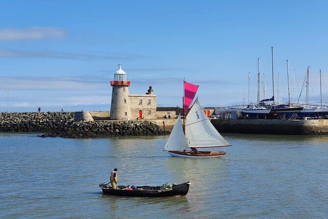 Howth Coastal Half-Day Bus Tour from Dublin with Live Guide - The Live Guide Factor: Stories, Humor, and a Safer Day